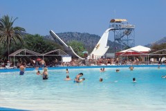 Distractie maxima in Aqualand el Arenal, Mallorca