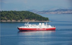 Calatorii cu ferryboat- ul spre insulele Greciei