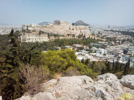 Colina Filopappos - panorama spre Acropole