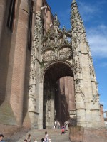 Orasul din caramida rosie