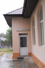 Loc de Joaca cu iluminare publica si alei