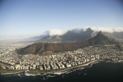 Cape Town unifica liniile de low cost pentru a atrage mai multi fani