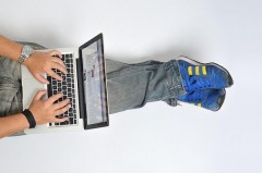 Consumatorii se bazeaza tot mai mult pe evaluari, in timp ce controversele pe tema autenticitatii acestora continua