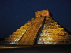 Mexic asteapta milioane de turisti pentru sfarsitul lumii