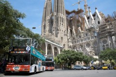Planuri pentru autocare in Barcelona si Amsterdam - povestea a doua orase