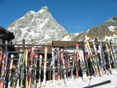 Italia, cea mai convenabila destinatie de ski