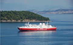 Calatorii cu ferryboat- ul spre insulele Greciei