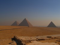 Cele trei piramide de pe Platoul Gizeh, Egipt