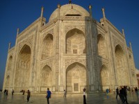 Templul Taj Mahal, viziune laterala, India