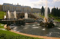 Palatul Petrodvorets